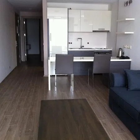 Hotell Delmar & Çeşme